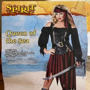 Queen of the Sea Halloween costume size M